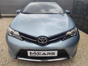 TOYOTA AURIS 1.6 Executive Skyview PANORAMA.NAVI.KAMERA.94500 KM. ELSŐ TULAJ!