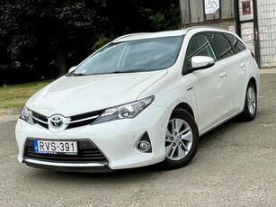 TOYOTA AURIS Touring Sports 1.8 HSD Lounge (Automata)