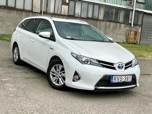 TOYOTA AURIS Touring Sports 1.8 HSD Lounge (Automata)