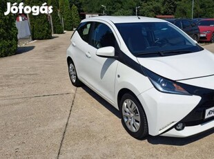 Toyota Aygo 1.0 x-cool Tempomat.Tolatókamera !!