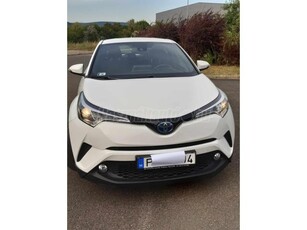 TOYOTA C-HR 1.8 Hybrid Active (ülésfűtéssel) e-CVT