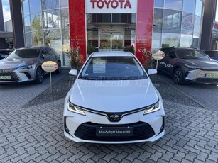 TOYOTA COROLLA Sedan 1.5 Comfort Style Tech Magyarországi/Szervizkönyves/Garantált km/Plusz téli gumi