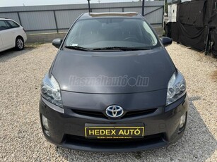 TOYOTA PRIUS 1.8 HSD(Automata) FRISS. 2 ÉV MŰSZAKI VIZSGÁVAL. 12 HÓNAP GARANCIA