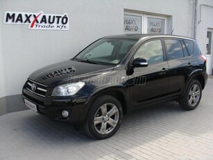 TOYOTA RAV 4 Rav4 2.2 D-4D 4x4 Executive (Automata) TEMPOMAT+VAJBŐR+ÜLÉSFŰTÉS+GYÁRI ALUFELNI!