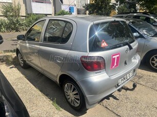 TOYOTA YARIS 1.3 Linea Sol (Automata)