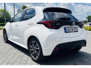 TOYOTA YARIS 1.5 Hybrid Comfort Style Tech e-CVT Garantáltan 5000km!Gyári garanciával