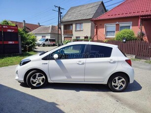 TOYOTA YARIS 1.5 VVT-i Hybrid Trend Comfort e-CVT