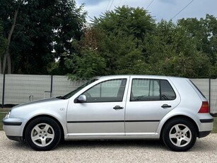 VOLKSWAGEN GOLF IV 1.9 TDI Comfortline SZ.KÖNYV! TEMPOMAT! D.KLÍMA!