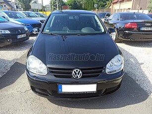 VOLKSWAGEN GOLF V 1.4 Trendline