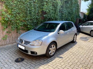 VOLKSWAGEN GOLF V 1.6 Comfortline /// KLÍMA / TEMPOMAT / TOLATÓRADAR