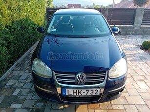 VOLKSWAGEN JETTA 1.6 Comfortline