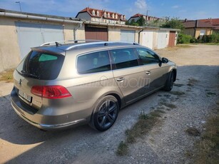 VOLKSWAGEN PASSAT VII Variant 2.0 CR TDI Highline 4Motion BMT DSG