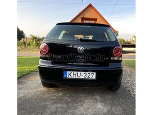 VOLKSWAGEN POLO 1.4 80 16V Comfortline Ice 9N