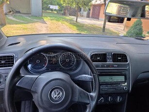 VOLKSWAGEN POLO V 1.2 60 Trendline