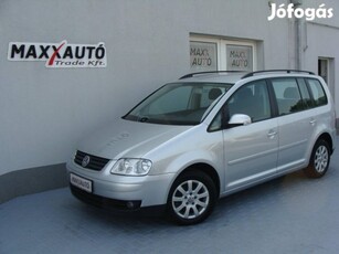 Volkswagen Touran 1.6 Trendline Tempomat+102 LE...