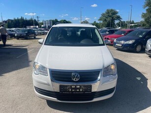 VOLKSWAGEN TOURAN 1.9 PD TDi Highline Megkímélt!