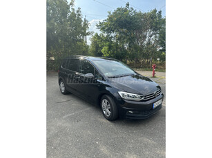 VOLKSWAGEN TOURAN 2.0 TDI BMT SCR Highline DSG [7 személy] Full extra