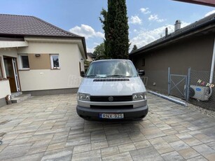 VOLKSWAGEN TRANSPORTER T4 2.4 Mixto Long (Hosszú)