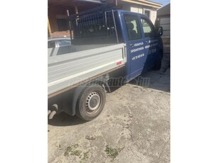 VOLKSWAGEN TRANSPORTER T5 1.9 TDI