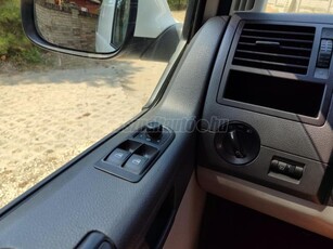 VOLKSWAGEN TRANSPORTER T5 2.0 CR TDI hosszú kivitel. kevés km. megkímélt állapot. azonnal elvihető. vonóhorog