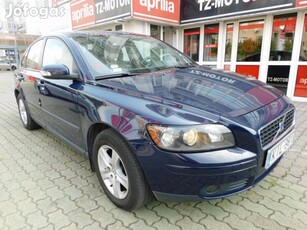 Volvo S40 1.6 Kinetic Magyarországi! Garantált Km!