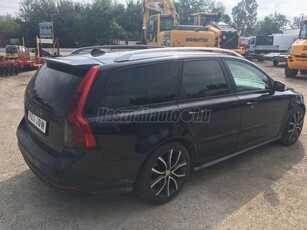 VOLVO V50 2.0 D Momentum MAGYAR AUTÓ.GYORSAN ELVIHETŐ