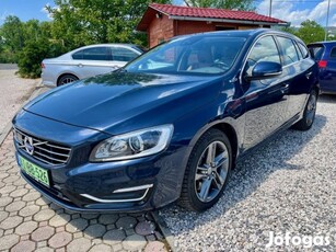 Volvo V60 2.4 D [D6] Phev AWD Summum Geartronic...