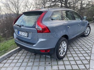 VOLVO XC60 2.4 D Summum MAGÁNSZEMÉLY_FULL EXTRA