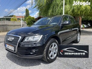 AUDI Q5 2.0 Nagyon szép állapotú autó gondos ga...