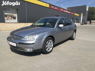 Ford Mondeo 2.0 Ghia Klímás !Mo-i forgalomba he...