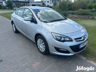 Opel Astra J Sedan 1.6 Enjoy EURO6 Magyar---142...