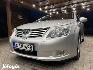 Toyota Avensis Wagon 1.8 Sol Leinformálható / +...