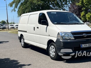 TOYOTA HI-ACE