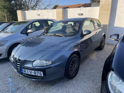 ALFA ROMEO 147 1.6 T. Spark Distinctive