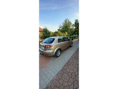 CHEVROLET LACETTI 1.4 16V Star