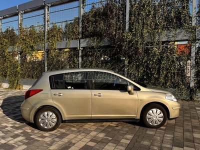 NISSAN TIIDA 1.6 Acenta