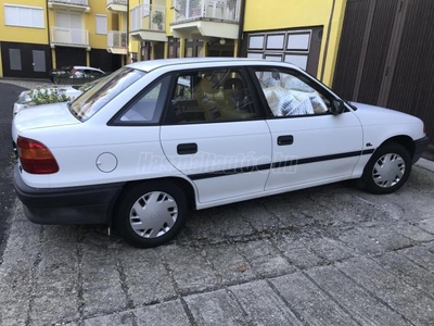 OPEL ASTRA F 1.4 GL