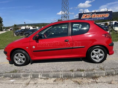 PEUGEOT 206 1.4 TRENDY