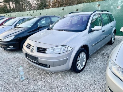 RENAULT MEGANE 1.6 Privilege