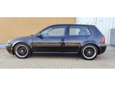 VOLKSWAGEN GOLF IV 2.0 Highline Techno.DIGITKLÍMA++ÜLÉSFŰTÉS