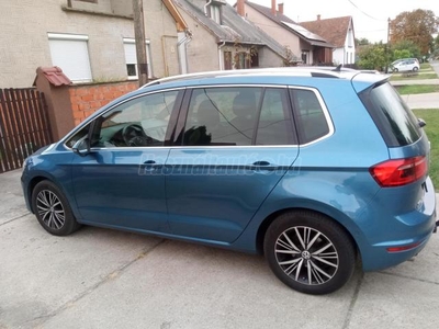 VOLKSWAGEN GOLF SPORTSVAN 1.6 TDI Comfortline DSG Highline Bluemotion