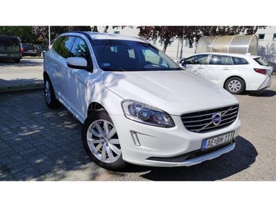 VOLVO XC60 2.0 D [D4] Momentum FWD (D4) 2WS Magánszemélytől eladó.Friss Műszaki-Frissen Szervizelt