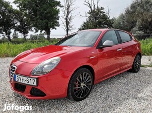 ALFA Romeo Giulietta 1.4 TB Distinctive Szerviz...