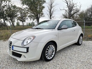 ALFA Romeo Mito 1.4 Essential Szervizkönyves.Bl...