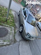 Eladó Opel Vectra 1.8cm3 122le