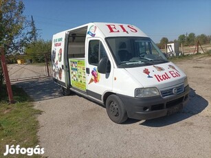 Fiat ducato büfé autó