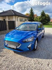 Ford Focus 1.5 PFi Business Magyarországi első...