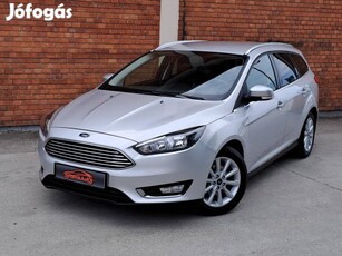 Ford Focus 1.6 TDCi Titanium Kulcsnélküli Indít...