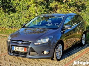 Ford Focus 2.0 TDCi Titanium X Plus Keyless-NAV...