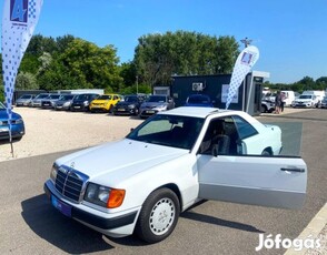 Mercedes-Benz E 230 Coupe/Automata/Napfénytető/...